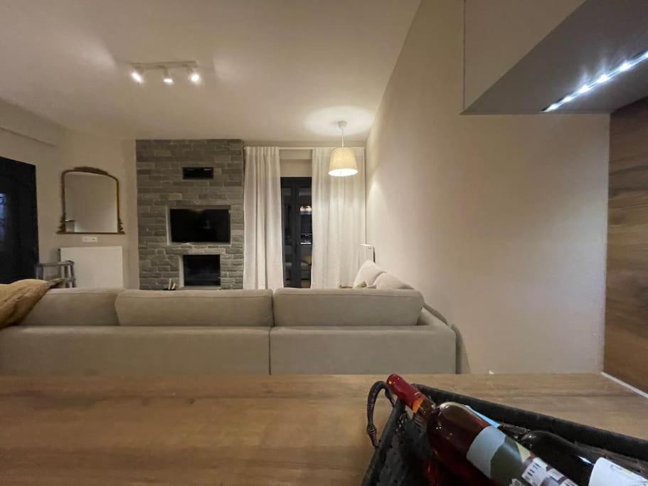 Agnanta Mountain Residence Bagian luar foto