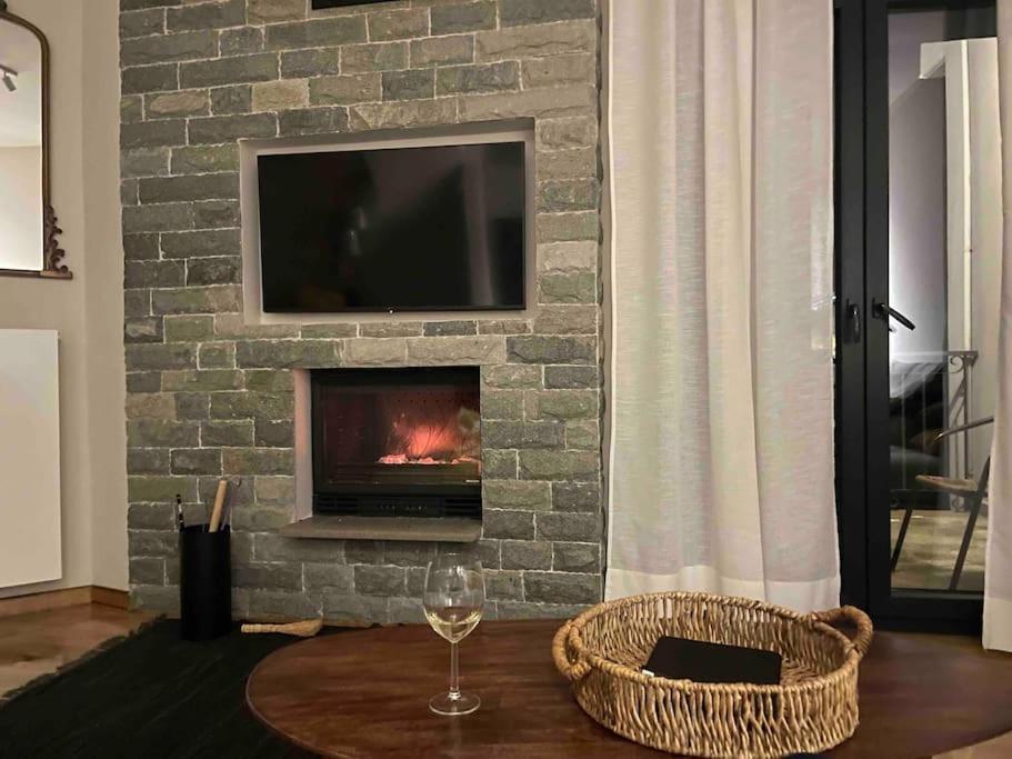 Agnanta Mountain Residence Bagian luar foto