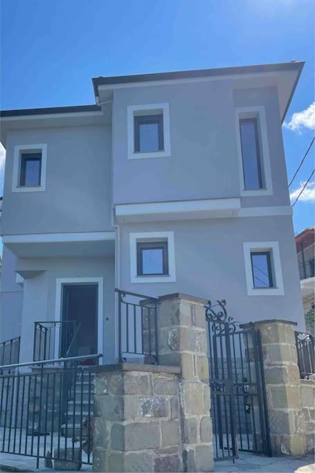 Agnanta Mountain Residence Bagian luar foto