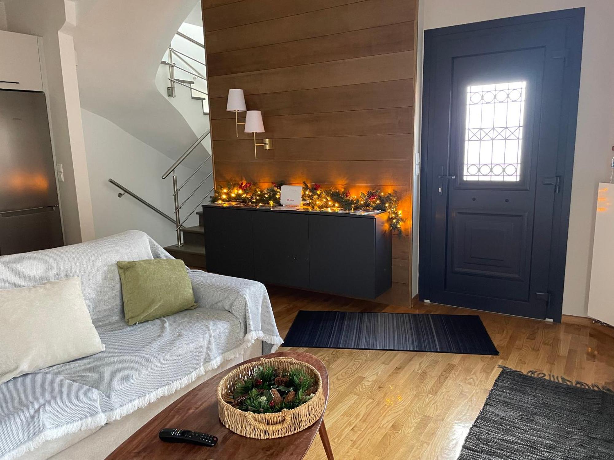 Agnanta Mountain Residence Bagian luar foto